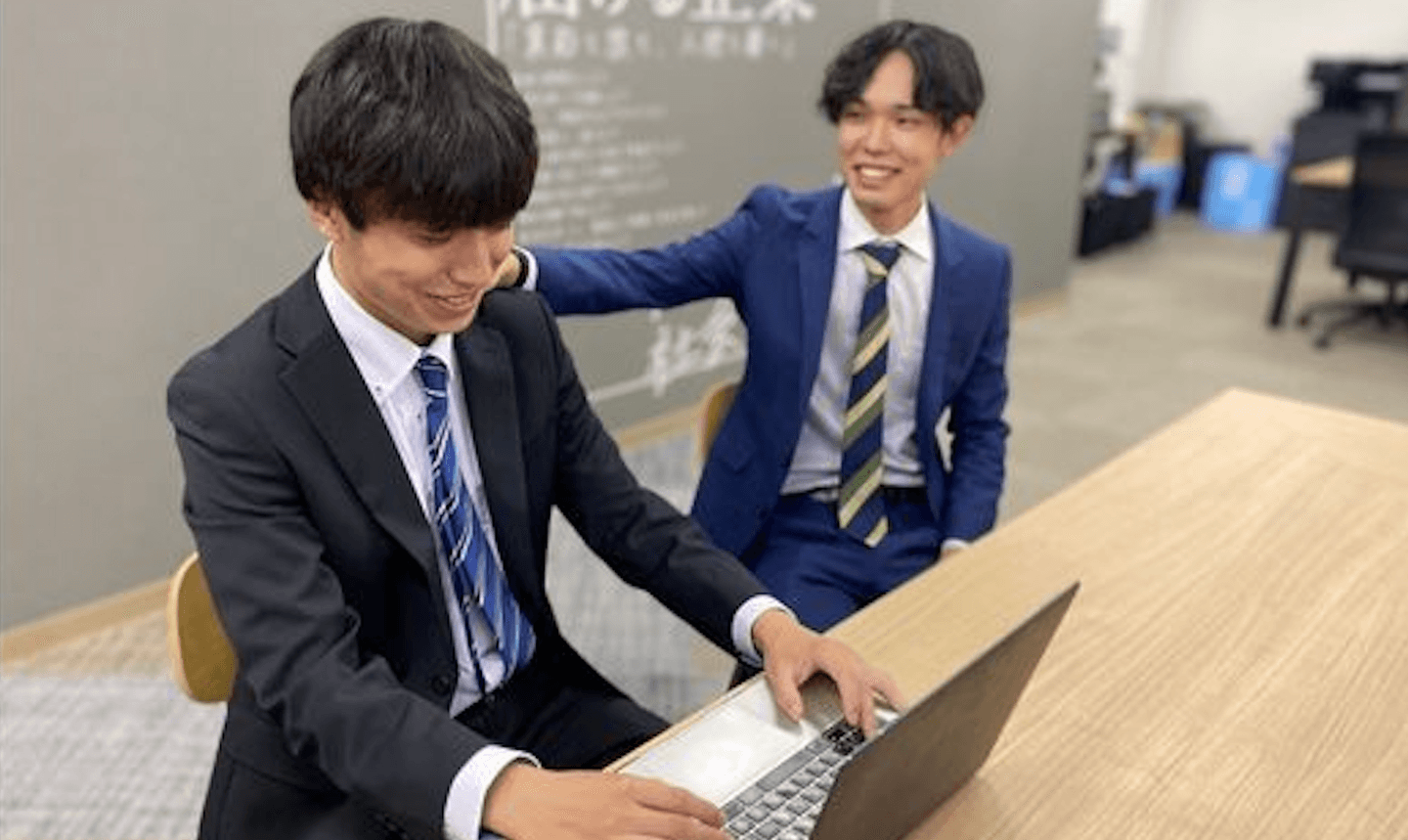 ダブルエース株式会社のメイン画像